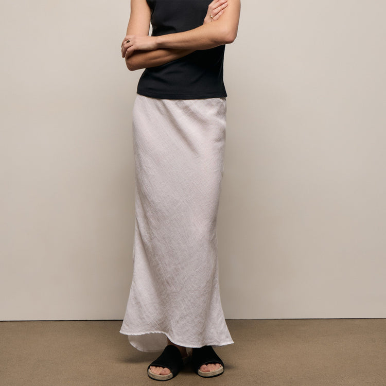 Linen Skirt in White | James Perse Los Angeles