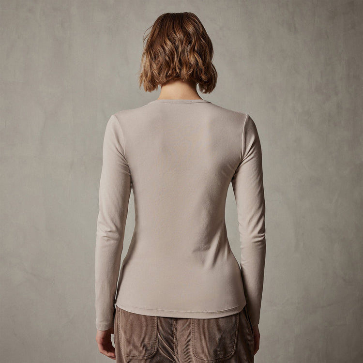 Stretch Lotus Deep V Tee in Nude | James Perse Los Angeles