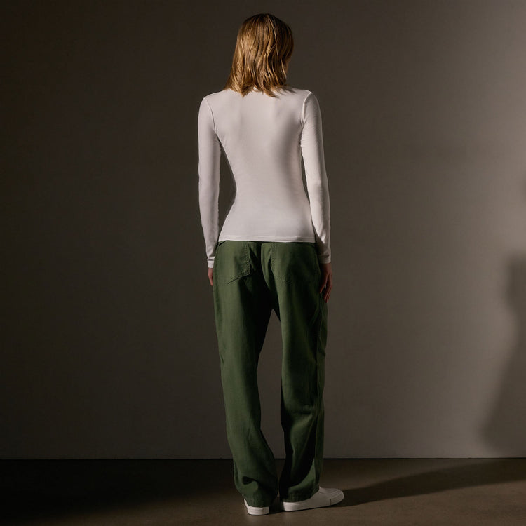 Stretch Lotus Deep V Tee  in White | James Perse Los Angeles