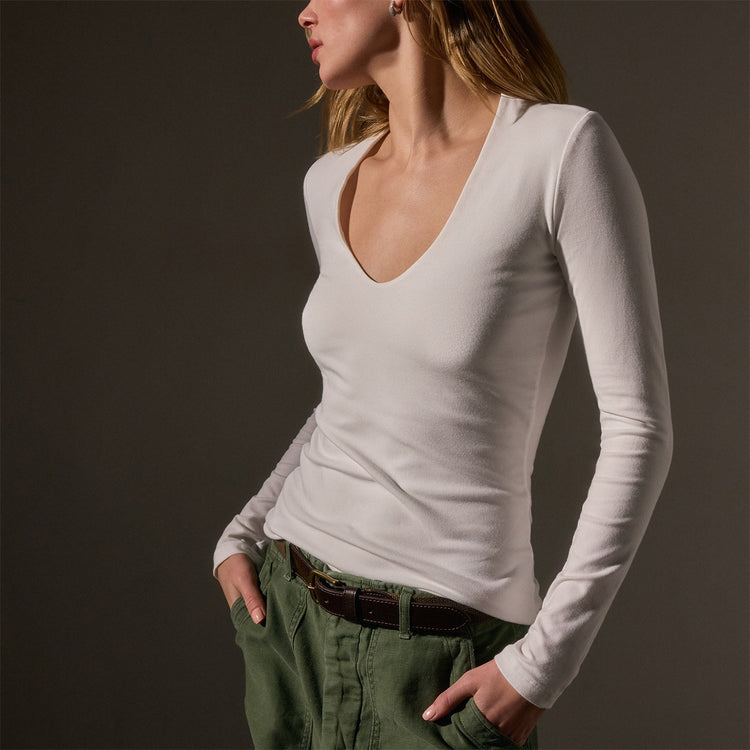 Stretch Lotus Deep V Tee  in White | James Perse Los Angeles