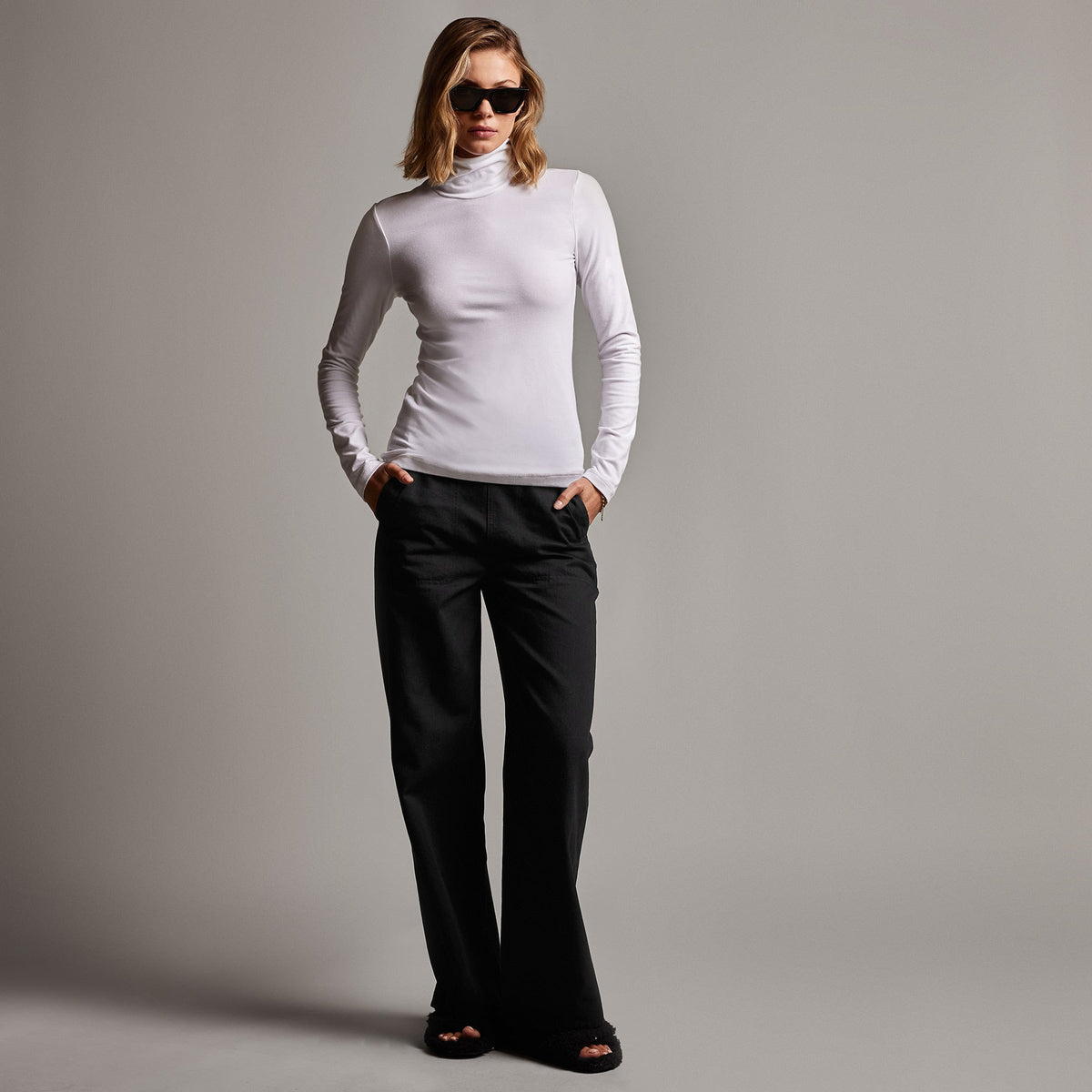 Stretch Rib Funnel Neck Long Sleeve Top in White | James Perse Los Angeles