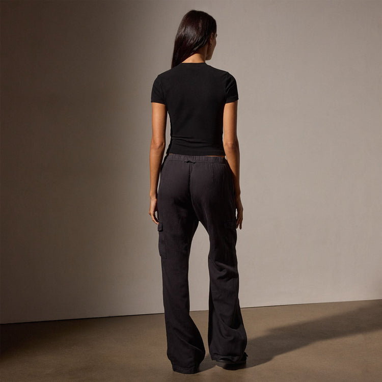 Lotus Sretch Rib Short Sleeve Sport Tee in Black | James Perse Los Angeles