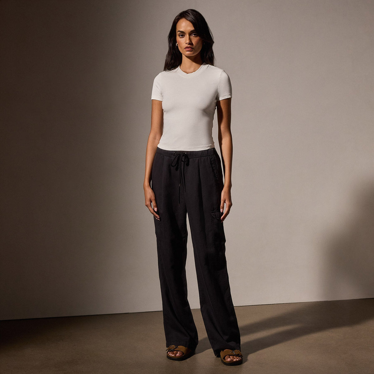 Lotus Sretch Rib Short Sleeve Sport Tee in White | James Perse Los Angeles