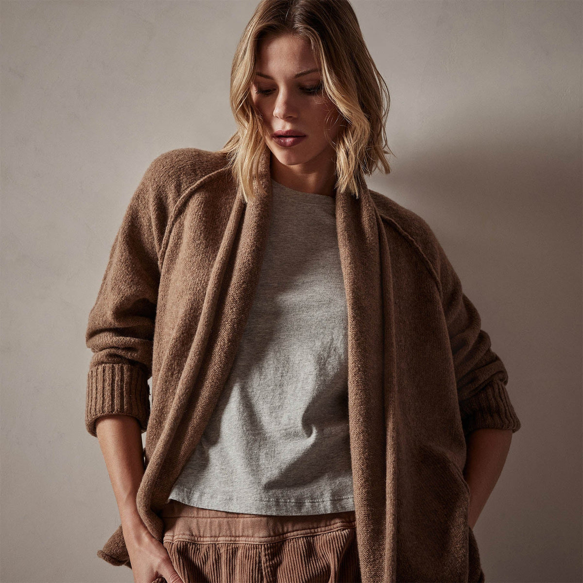 Cashmere Shawl Collar Relaxed Cardigan in Chestnut | James Perse Los Angeles