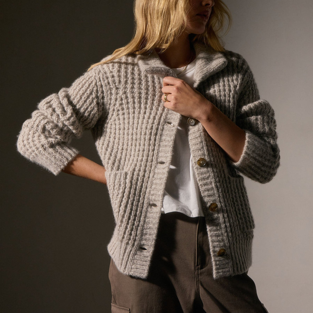 Cashmere Chunky Waffle Cardigan in Hazel | James Perse Los Angeles