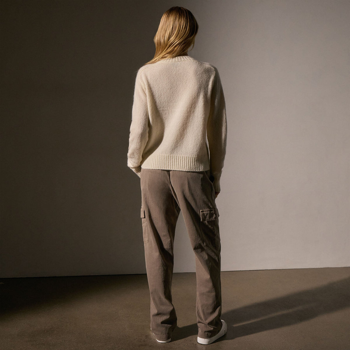 Cashmere Saddle Shoulder Crew Neck in Ivory | James Perse Los Angeles