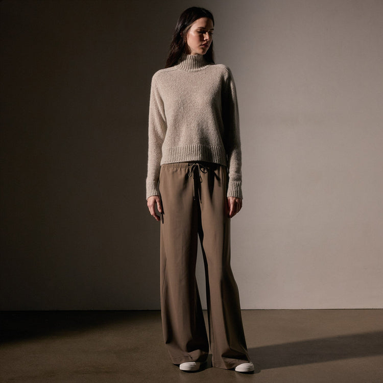 Cashmere Funnel Neck Sweater in Hazel | James Perse Los Angeles