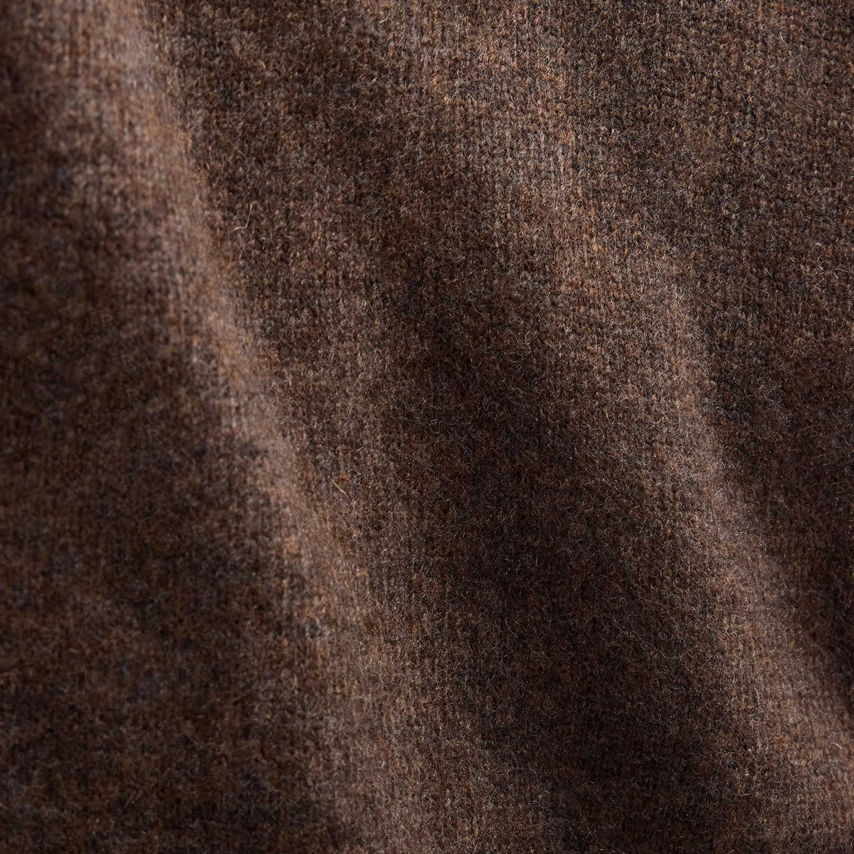 Lightweight Textured Cashmere Crew in Bark | James Perse Los Angeles FLAT