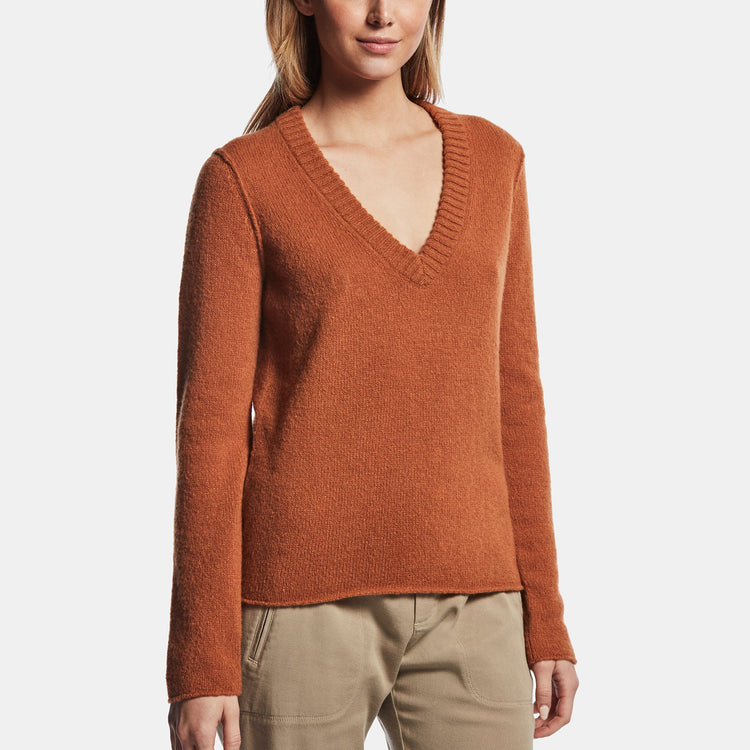 Lightweight Textured Cashmere V Neck In Amber | James Perse Los Angeles