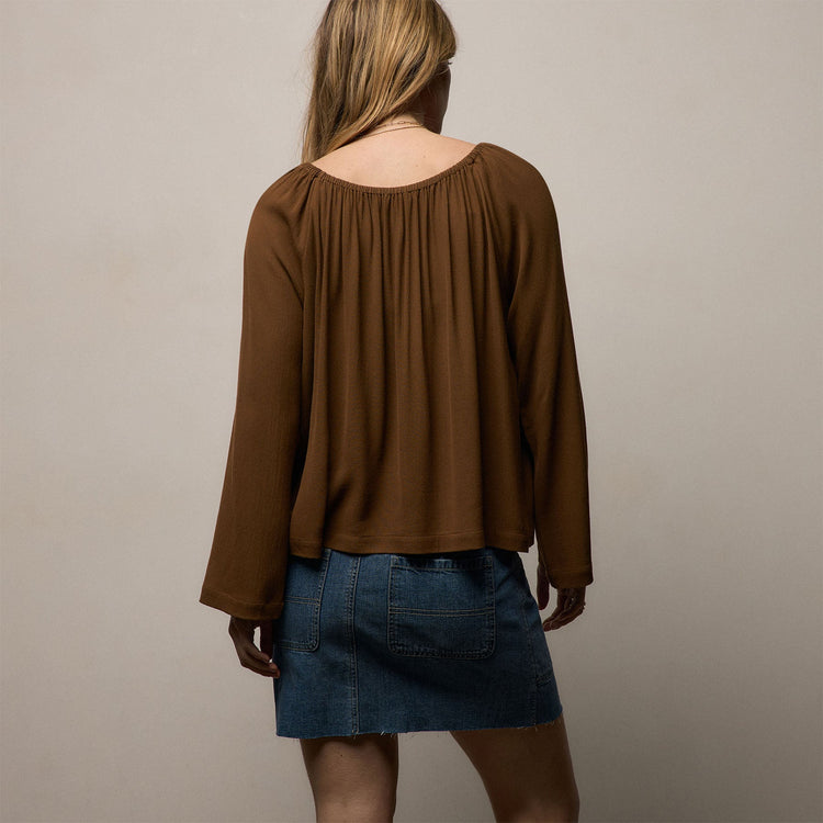 Soft Matte Gathered Top in Gingerbread | James Perse Los Angeles