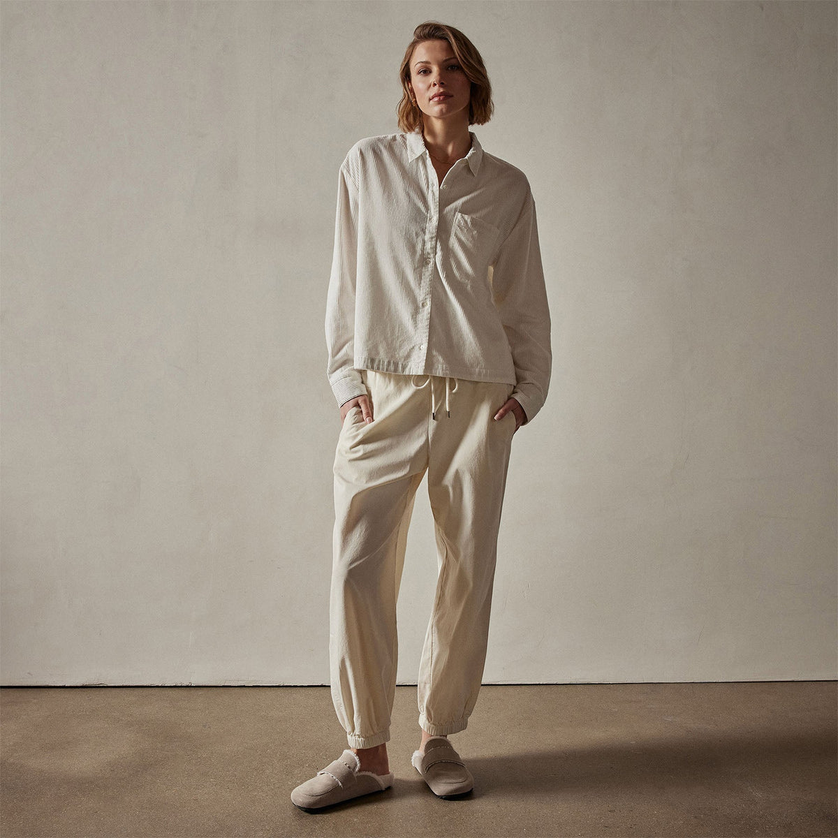 Corduroy Cropped Boxy Shirt in Ivory Pigment | James Perse Los Angeles