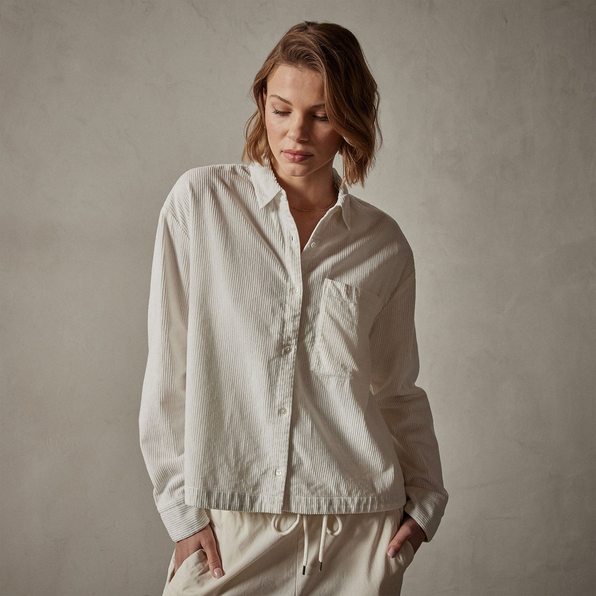 Corduroy Cropped Boxy Shirt in Ivory Pigment | James Perse Los Angeles