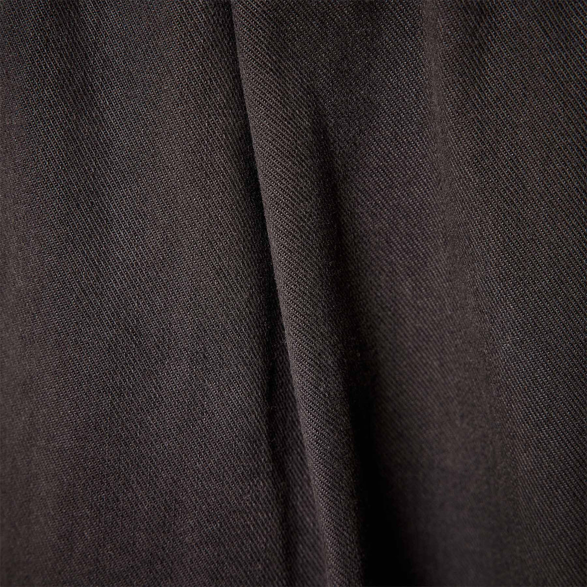Single Pleat Relaxed Pant in Black | James Perse Los Angeles