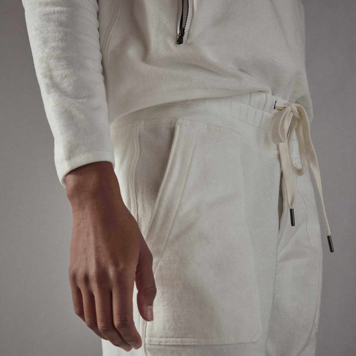 Brushed Terry Pocket Pant - Everest White | James Perse Los Angeles