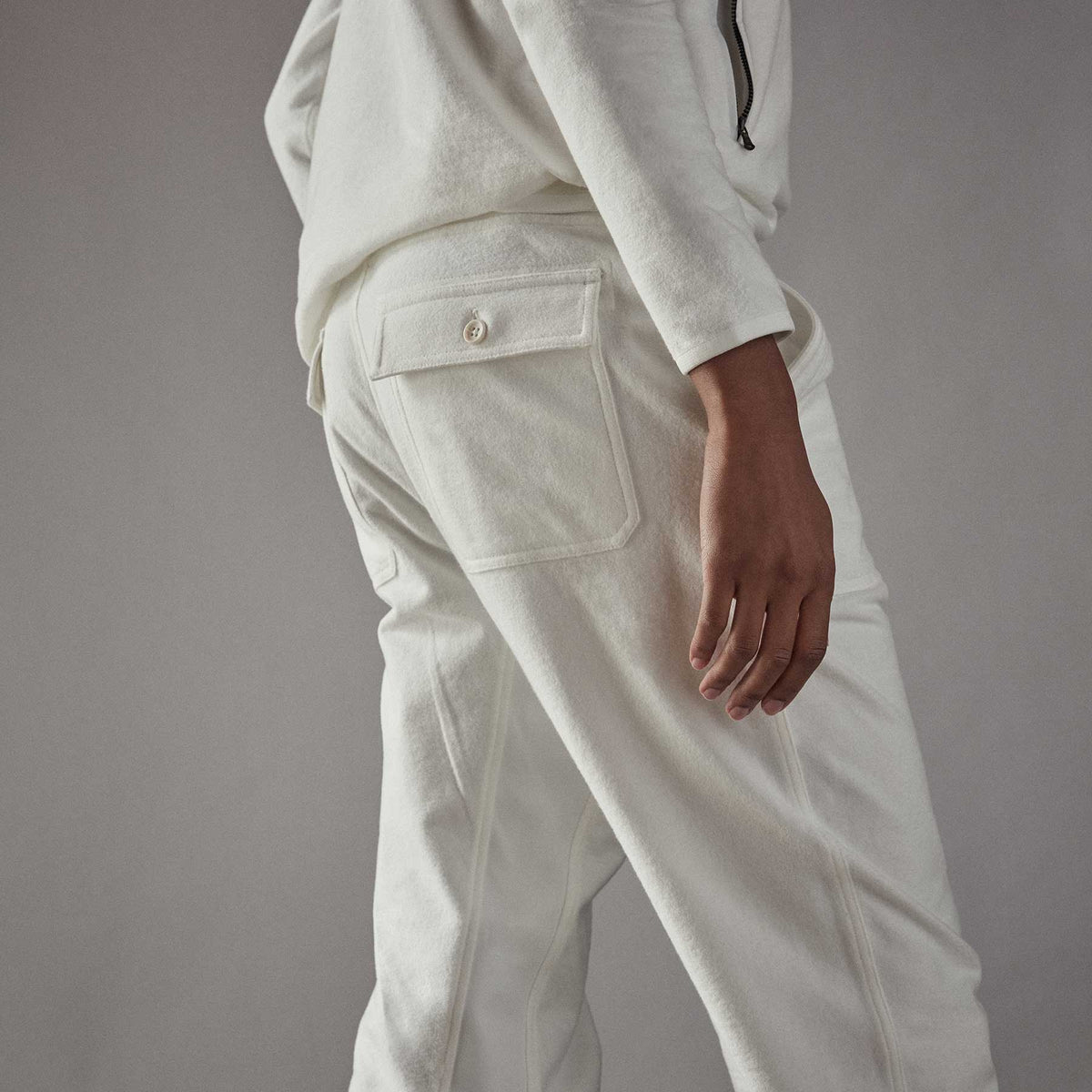 Brushed Terry Pocket Pant - Everest White | James Perse Los Angeles