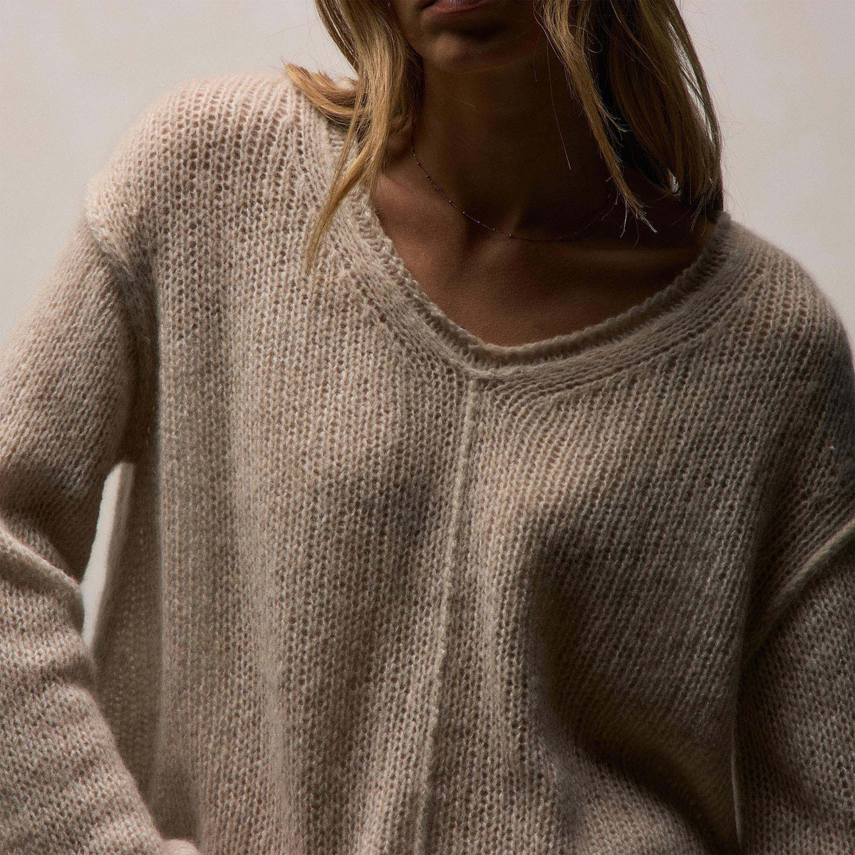 Marled Cashmere Silk V Neck Sweater in Alabaster Mix | James Perse Los Angeles