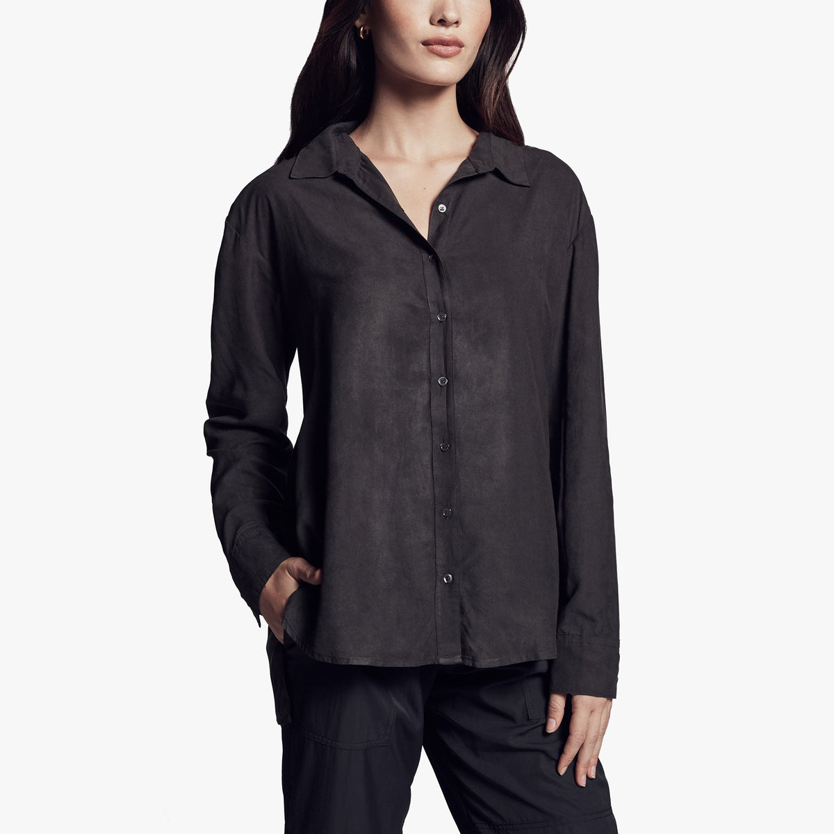 Micro Suede Shirt In Carbon | James Perse Los Angeles