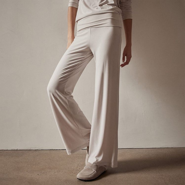 Wide Leg Lounge Pant in Stone | James Perse Los Angeles