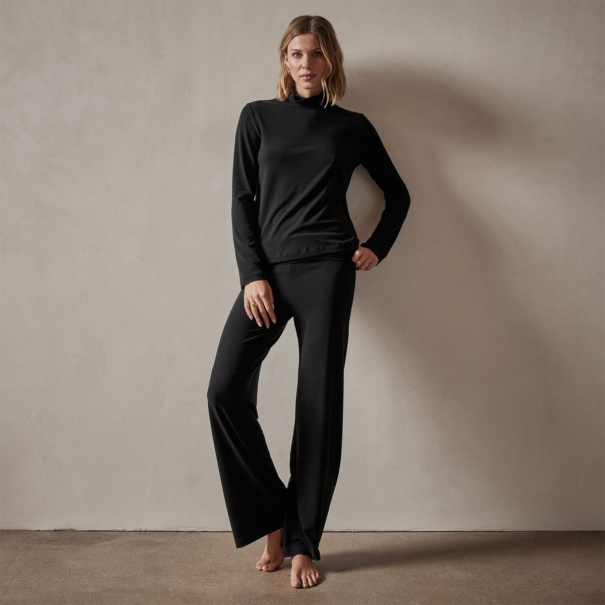 Sueded Stretch Turtleneck in Black | James Perse Los Angeles