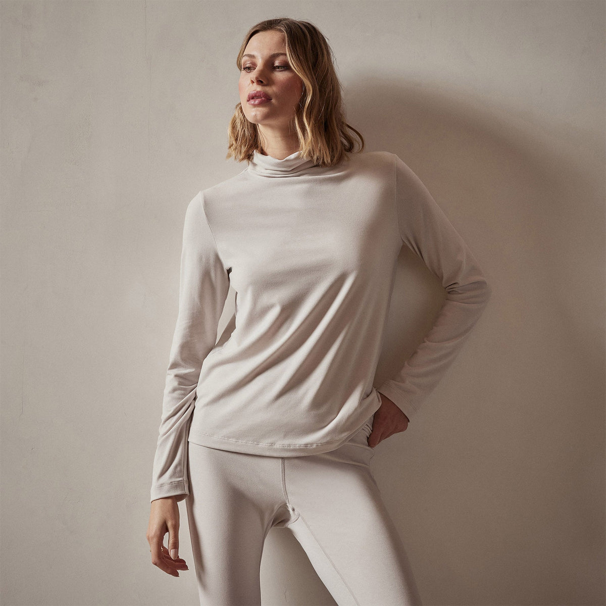 Sueded Stretch Turtleneck in Stone | James Perse Los Angeles