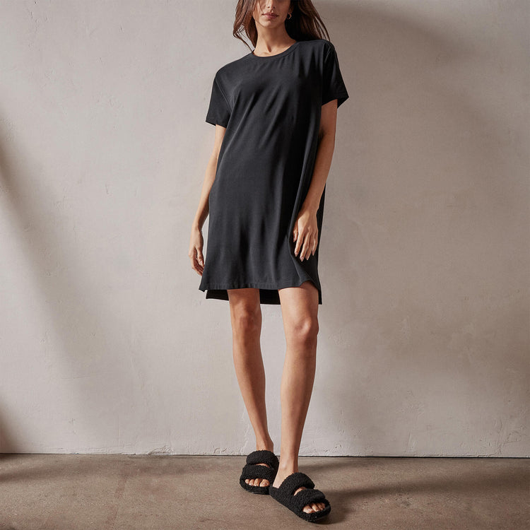 Short Sleeve Saddle Shoulder Sleep Tee in Black | James Perse Los Angeles