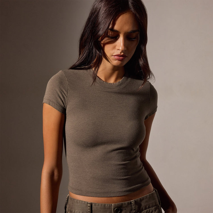 Short Sleeve Cropped Tee in Army Green | James Perse Los Angeles