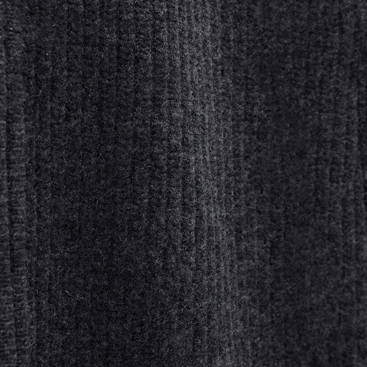 Beach Zip Sweater in Coal | James Perse Los Angeles