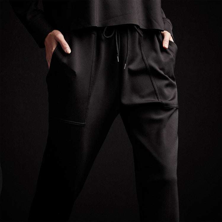 Double Knit Sweatpant in Black | James Perse Los Angeles