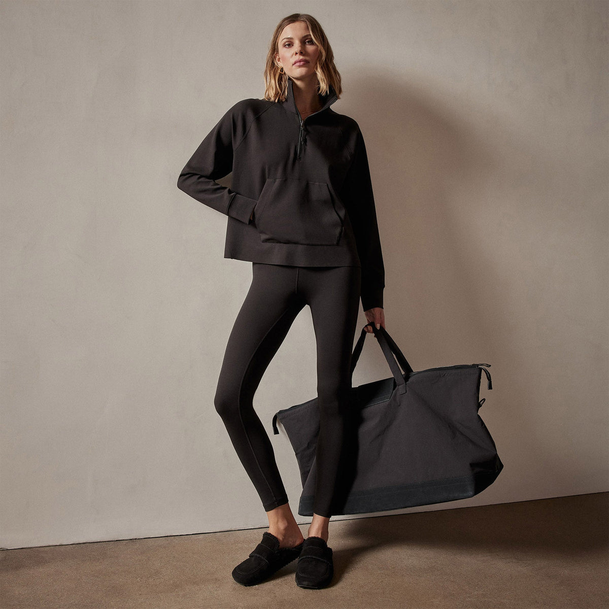 Long Sleeve Zip Sweat Top in Black | James Perse Los Angeles