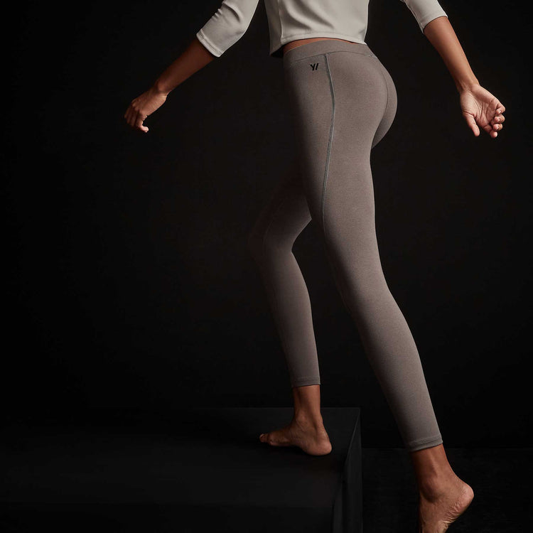 Y/OSEMITE Spiral Seam Yoga Pant - Burro | James Perse Los Angeles