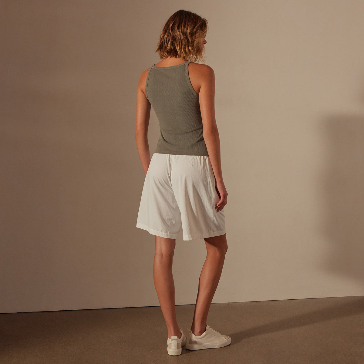 Ribbed High Neck Cami in Palm Pigment | James Perse Los Angeles