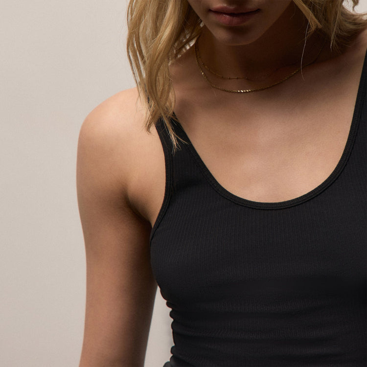 Ribbed Daily Tank in Black | James Perse Los Angeles