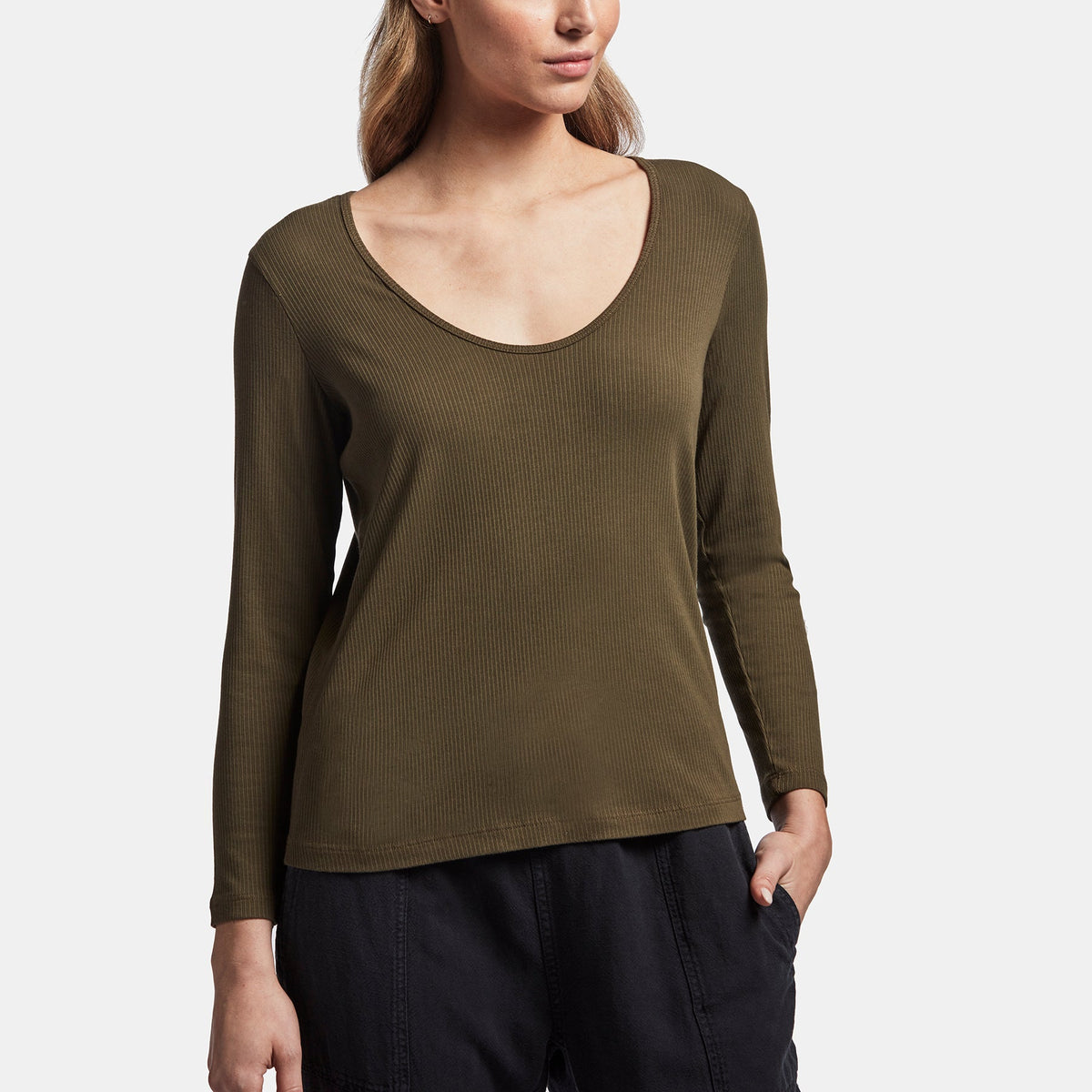 Ribbed Scoop Neck Tee In Sergeant | James Perse Los Angeles