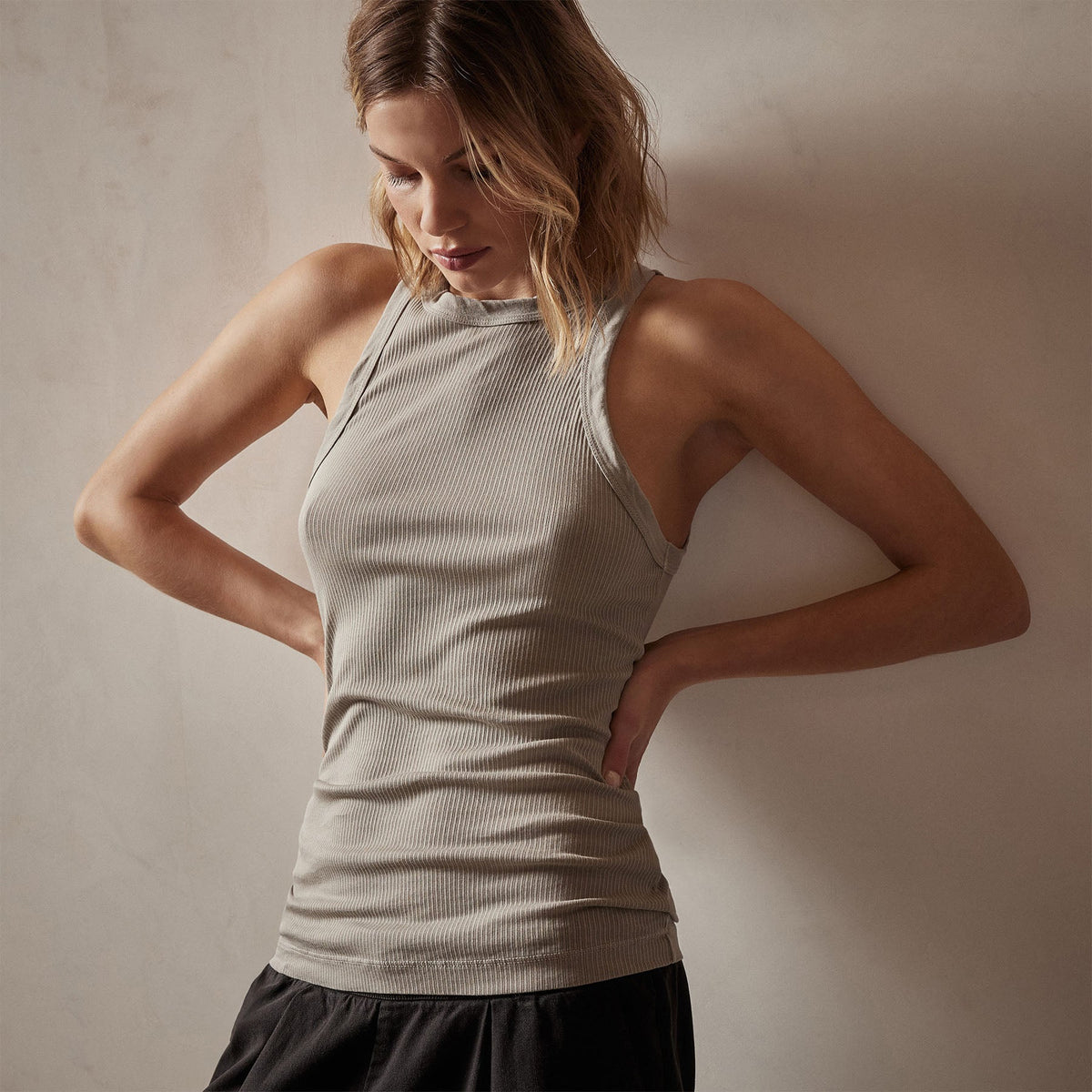 Sunset Tank in Dapple Pigment | James Perse Los Angeles