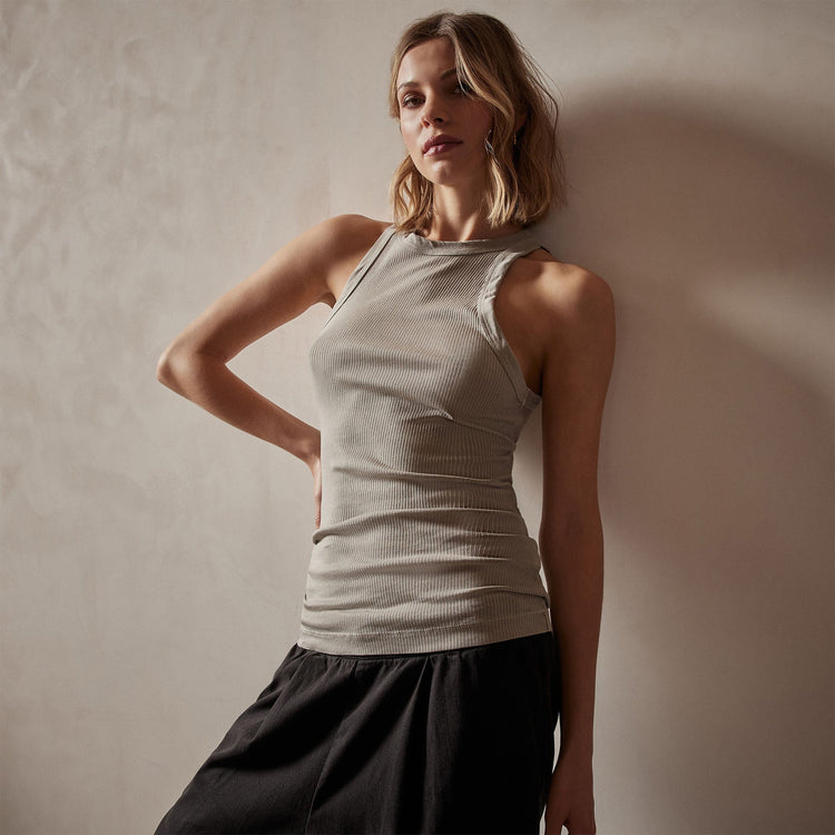 Sunset Tank in Dapple Pigment | James Perse Los Angeles