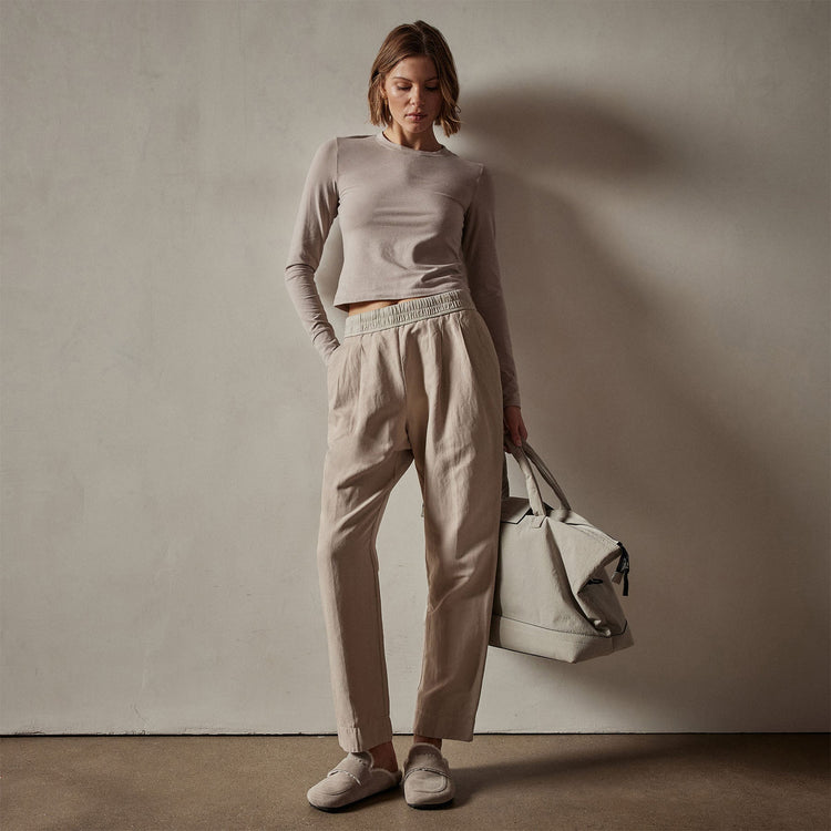 Double Pleat Trouser in Toast Pigment | James Perse Los Angeles