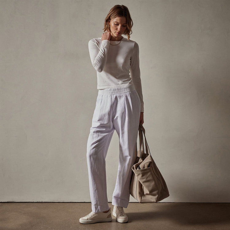 Double Pleat Trouser in White | James Perse Los Angeles