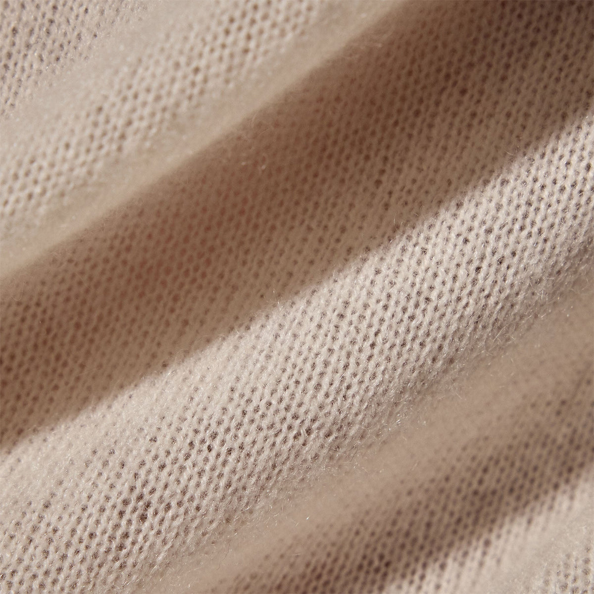 Soft Featherweight Cashmere Deep V Sweater in Oyster | James Perse Los Angeles