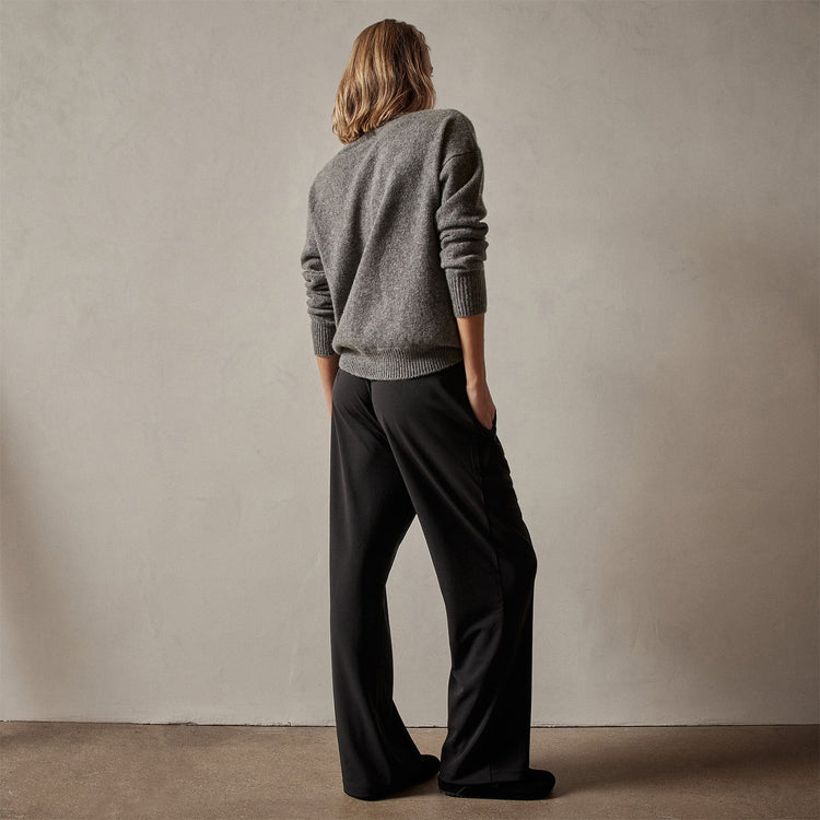Single Pleat Knit Dress Pant in Black | James Perse Los Angeles