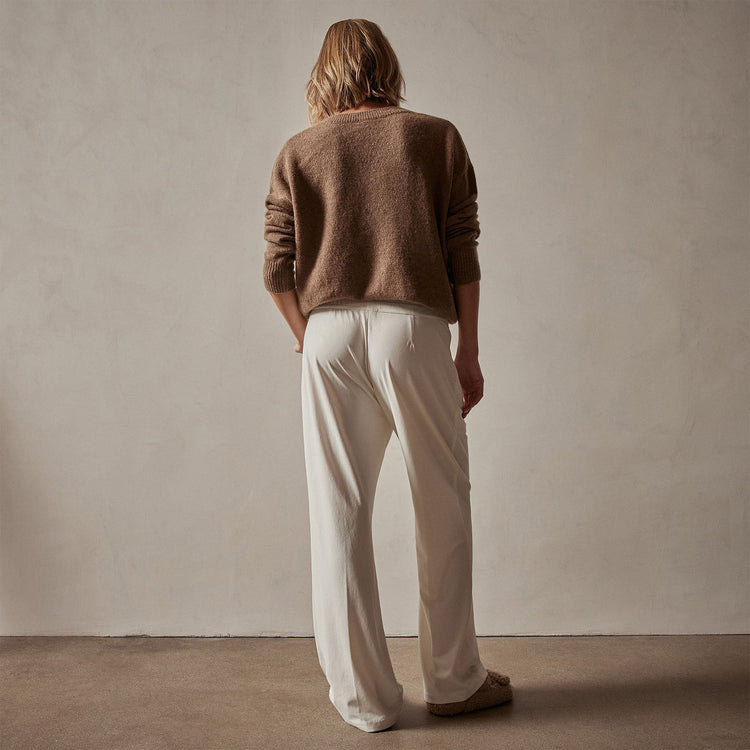 Single Pleat Knit Dress Pant in Ivory | James Perse Los Angeles