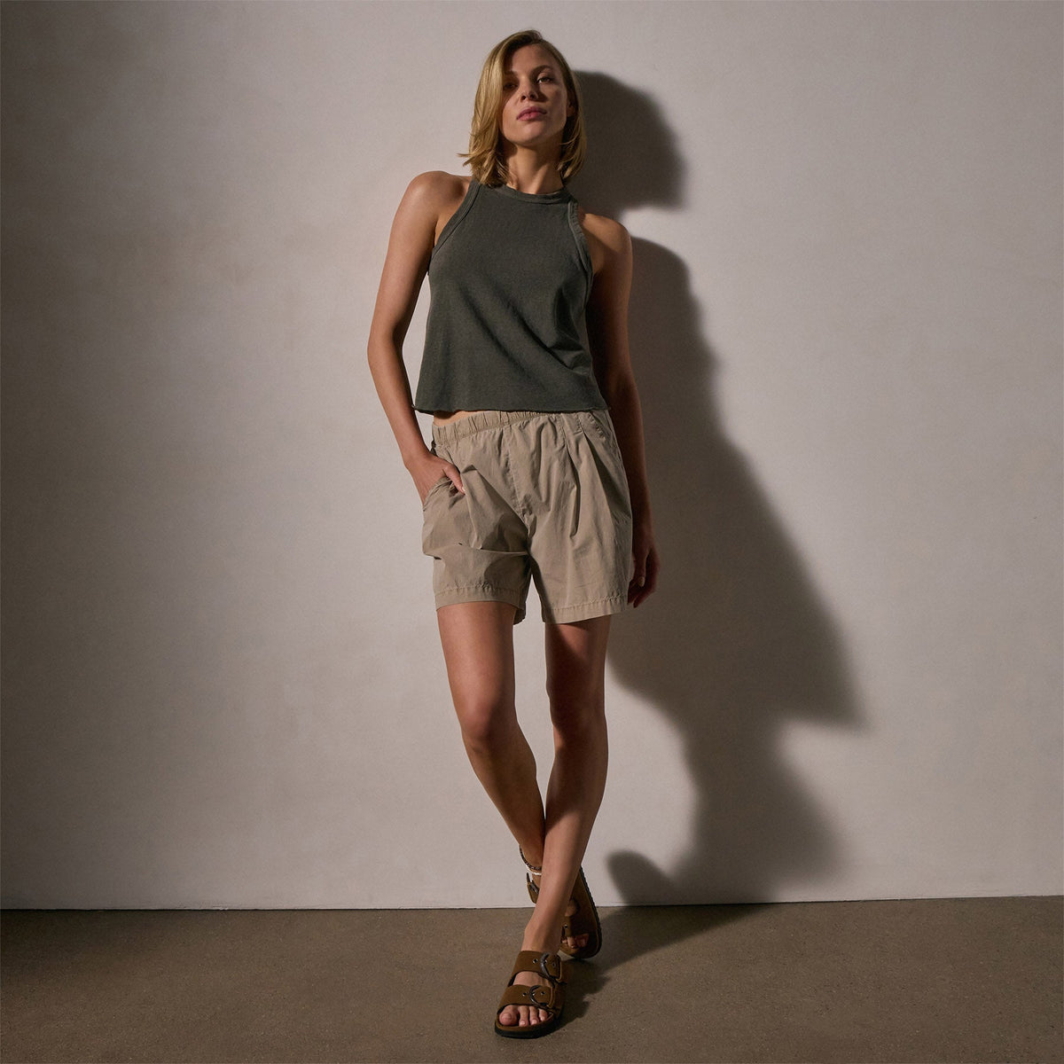 Stretch Poplin Elastic Short in Overcast Pigment | James Perse Los Angeles