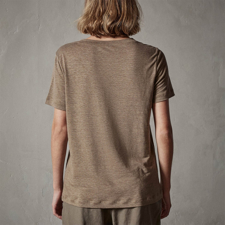 Linen Jersey Pocket Tee in Old Gold | James Perse Los Angeles