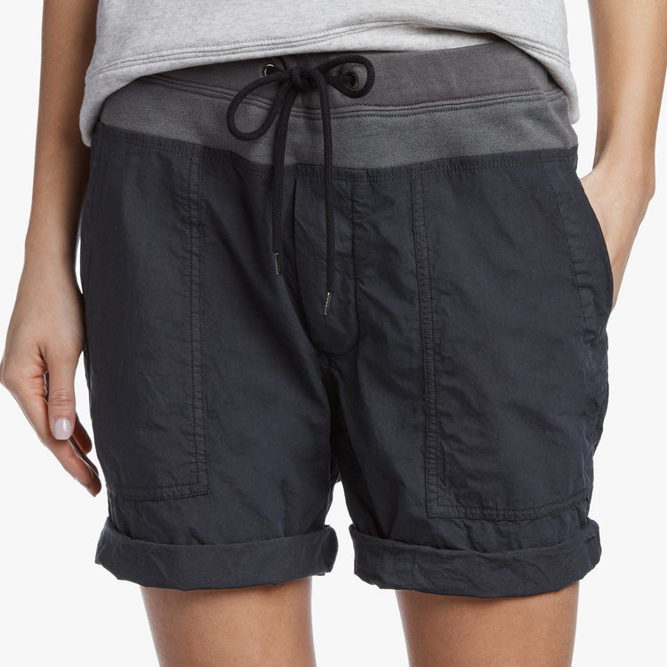 Mixed Media Poplin Short - Carbon | James Perse Los Angeles