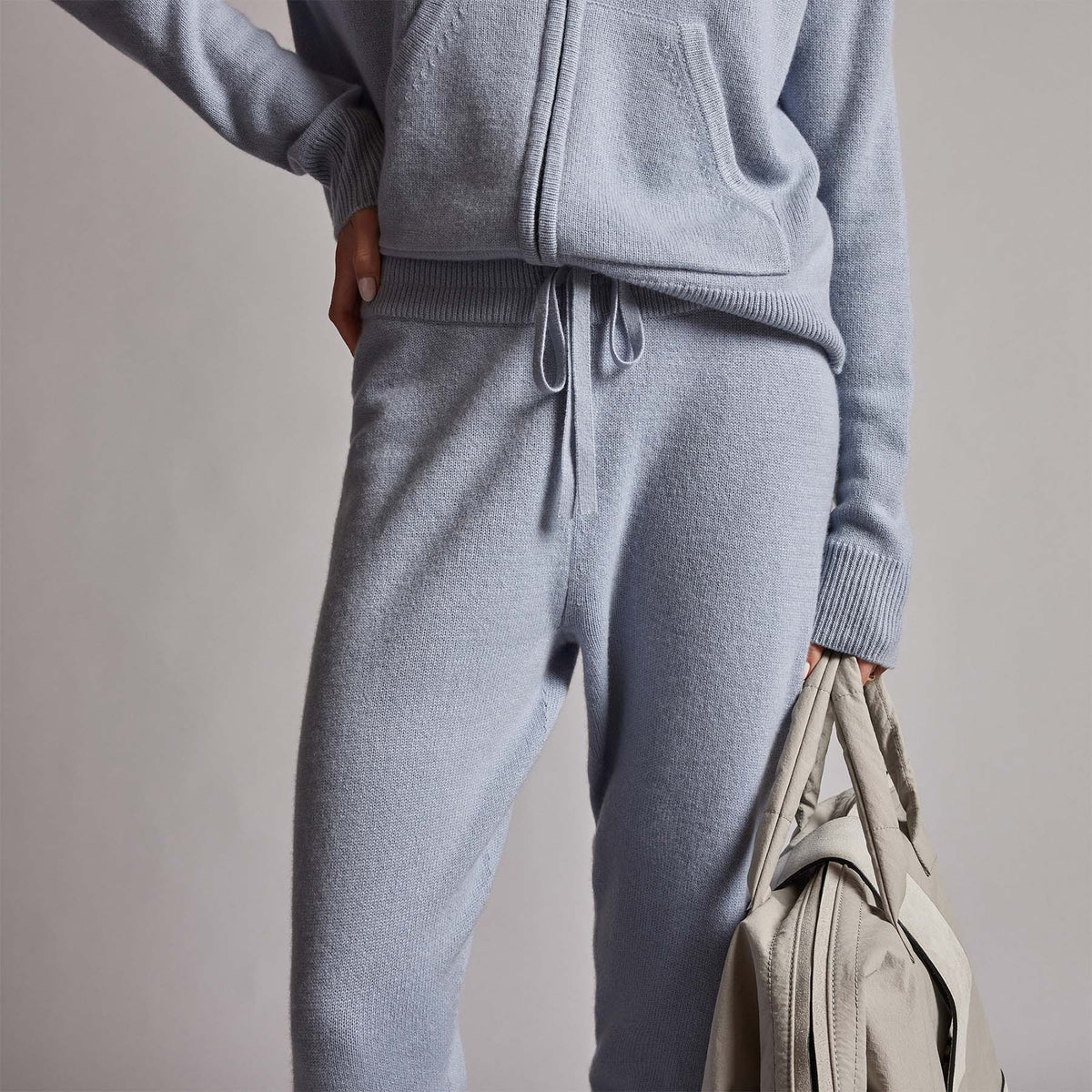 Recycled Cashmere Track Pant in Breeze | James Perse Los Angeles