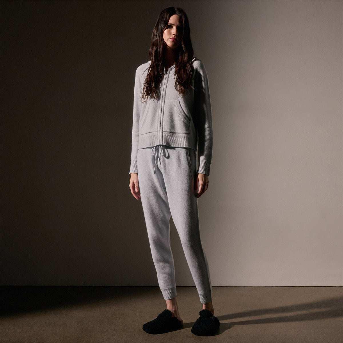 Cashmere Track Pant  in Pale Blue | James Perse Los Angeles