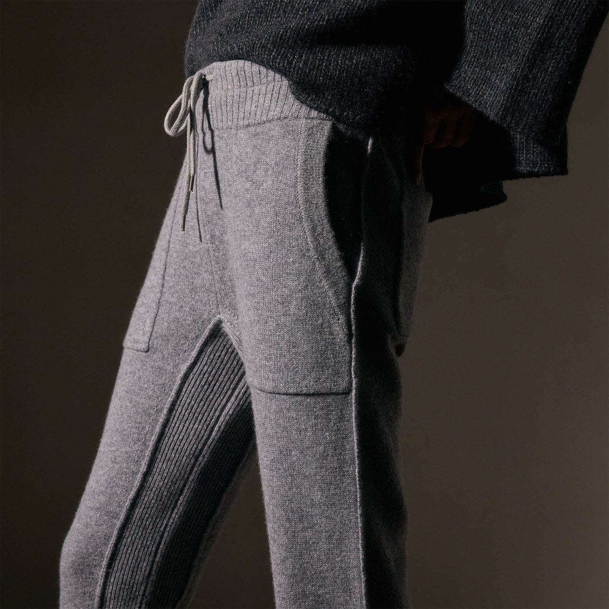 Recycled Cashmere Casual Pant  in Heather Grey | James Perse Los Angeles