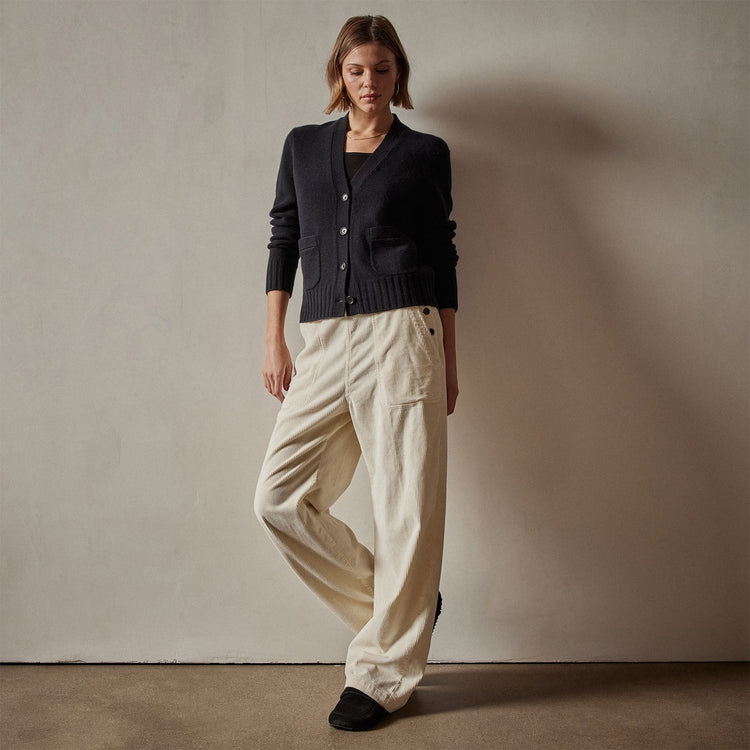 Shrunken Recycled Cashmere Cardigan in Black | James Perse Los Angeles