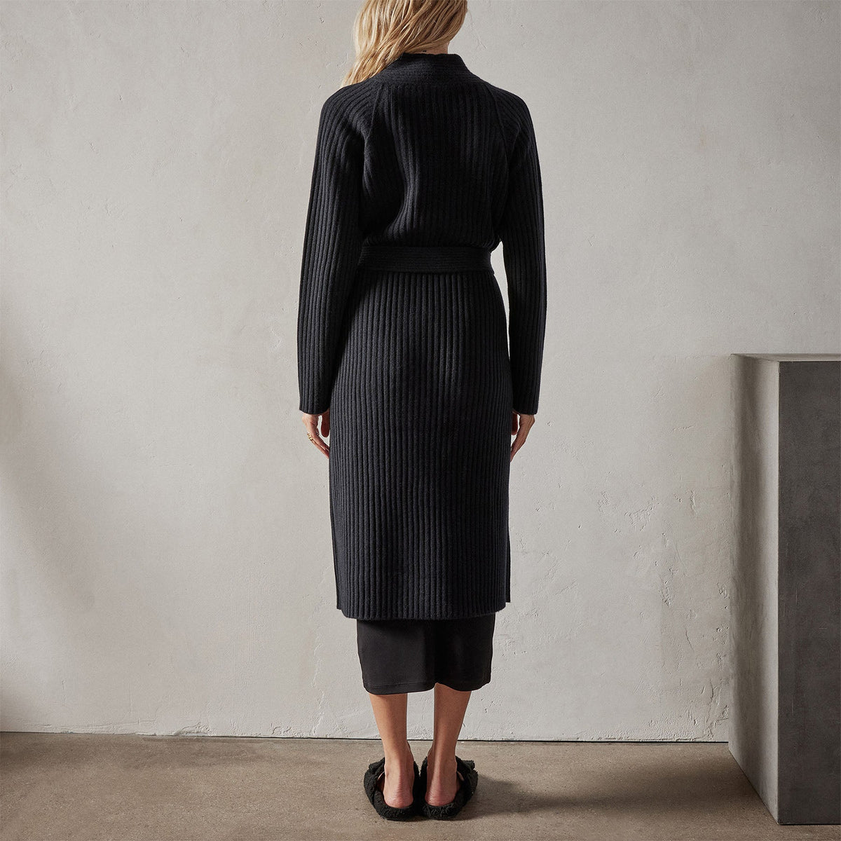 Recycled Cashmere Rib Cardigan in Black | James Perse Los Angeles
