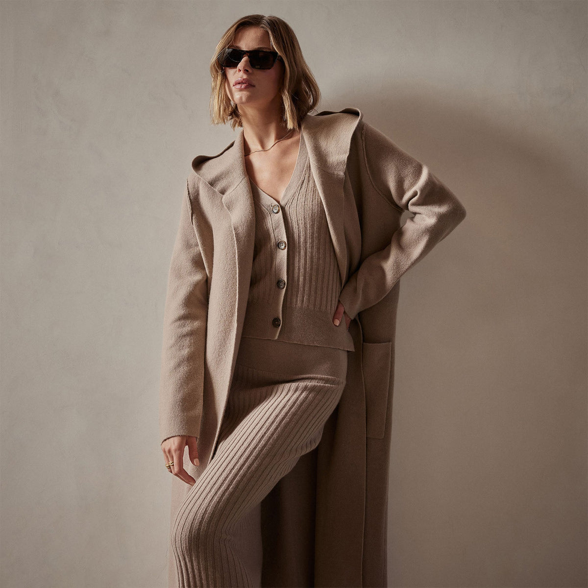 Cashmere Hooded Coat in Mocha | James Perse Los Angeles