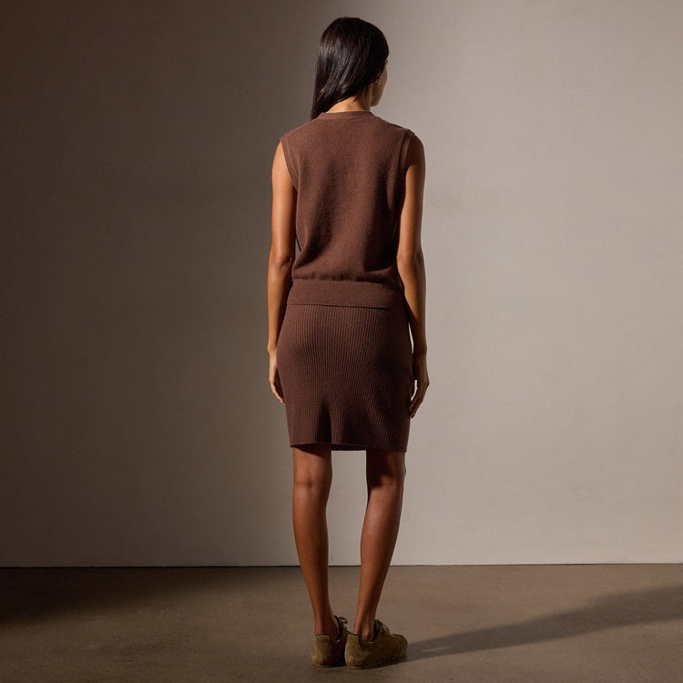 Recycled Cashmere Vest in Americano | James Perse Los Angeles
